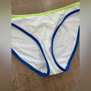 Aerie swim bottoms bikini style size XXL and S new